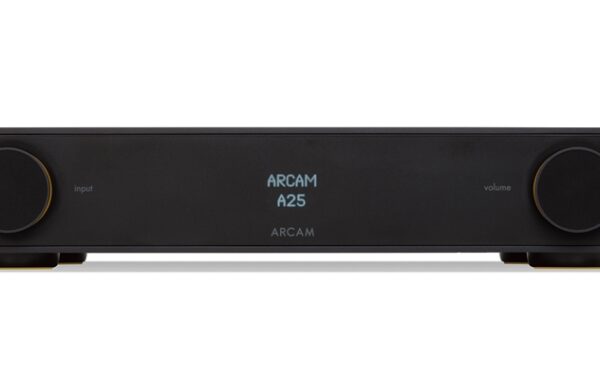 מתצוגה: מגבר סטריאו כולל פונו ו- DAC איכותי ARCAM A25